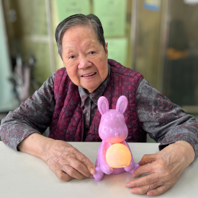 2025-10-14 流體公仔-月球燈創作(一)